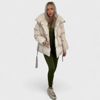 Елица – Стилно зимно яке с модерна кройка