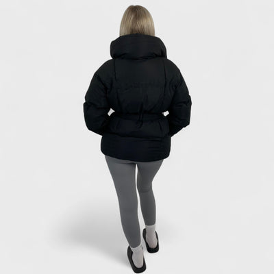 Елица – Стилно зимно яке с модерна кройка