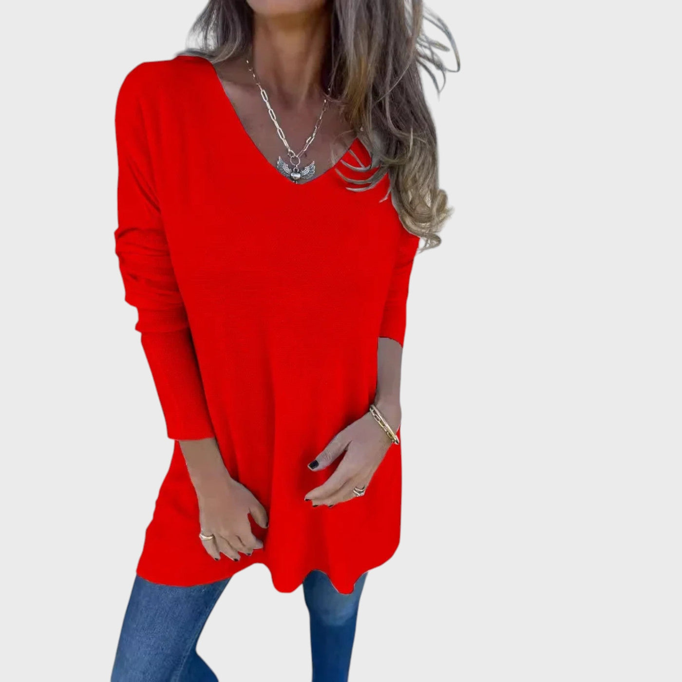 Гергана - Релаксирана дамска блуза с V-деколте