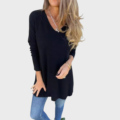 Гергана - Релаксирана дамска блуза с V-деколте