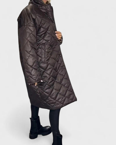 Габриела - Дълго капитонирано яке с модерен силует