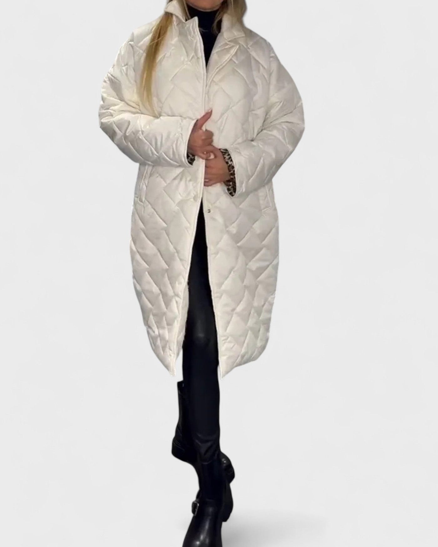 Габриела - Дълго капитонирано яке с модерен силует