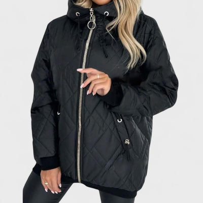 Мария - Стилен пухкав зимен яке с качулка и златен цип